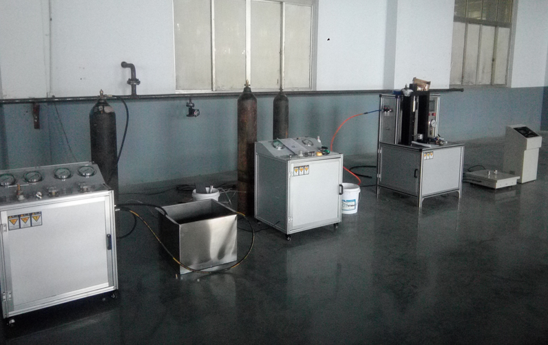 10Mpa容器試水壓機(jī)-計(jì)算機(jī)控制水壓速率