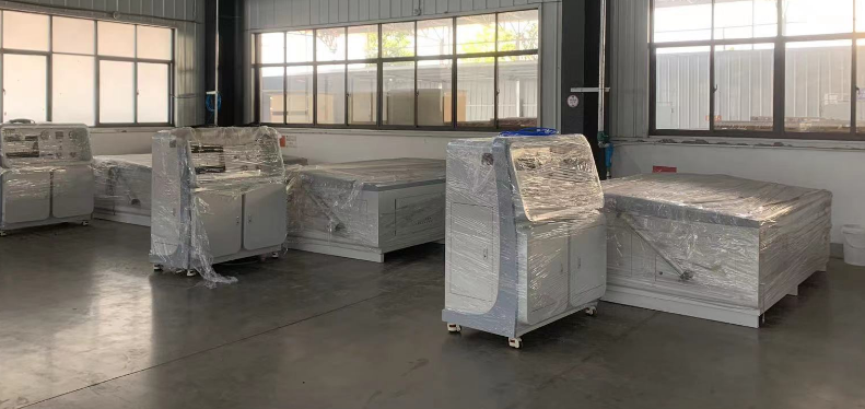 標(biāo)題：燃油系統(tǒng)柔性導(dǎo)管氣密，水壓爆破，撓曲，脈沖試驗(yàn)機(jī)